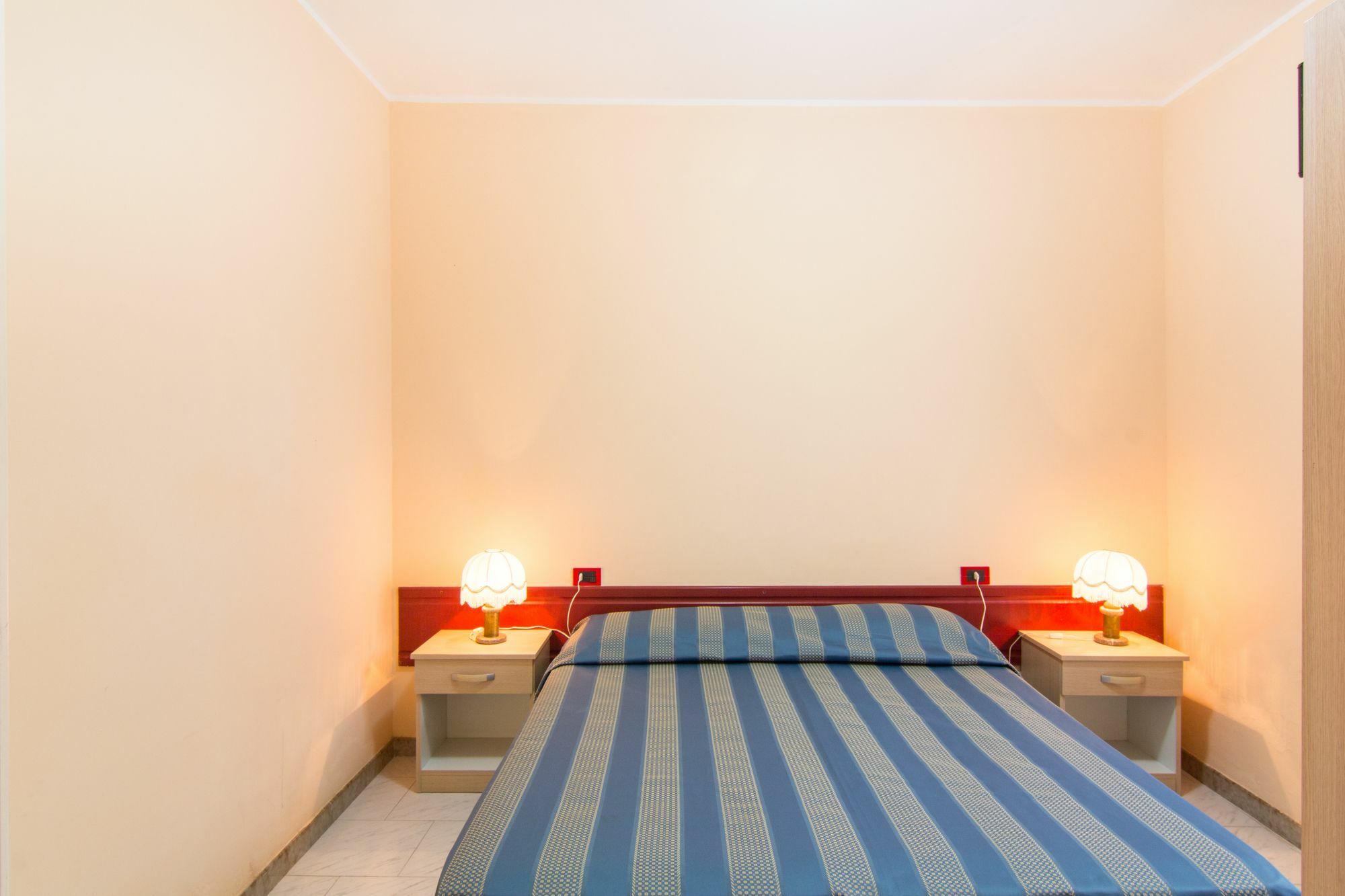 Racar Hotel Фріголе Екстер'єр фото